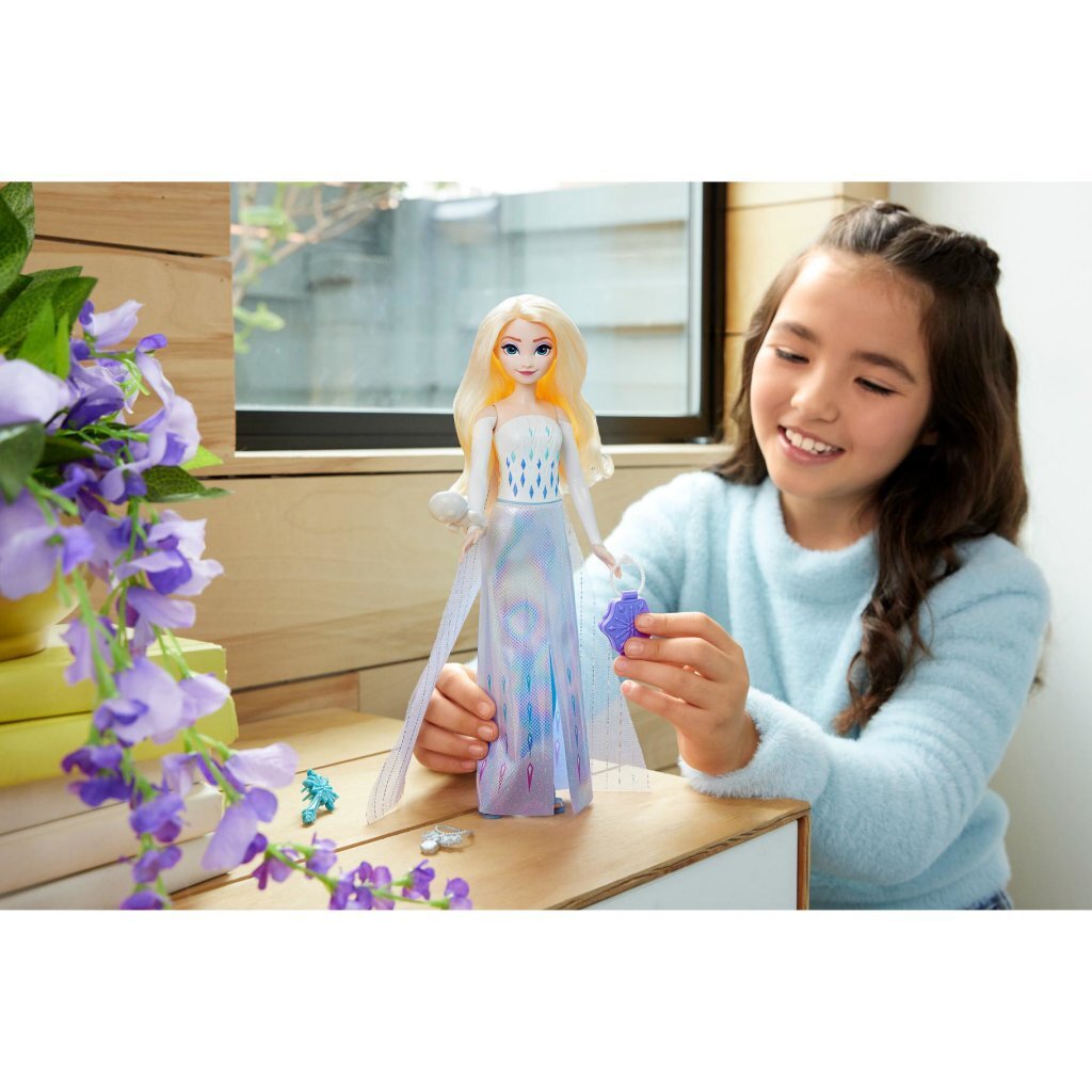 Mattel disney frozen spin reveal elsa fashion doll
