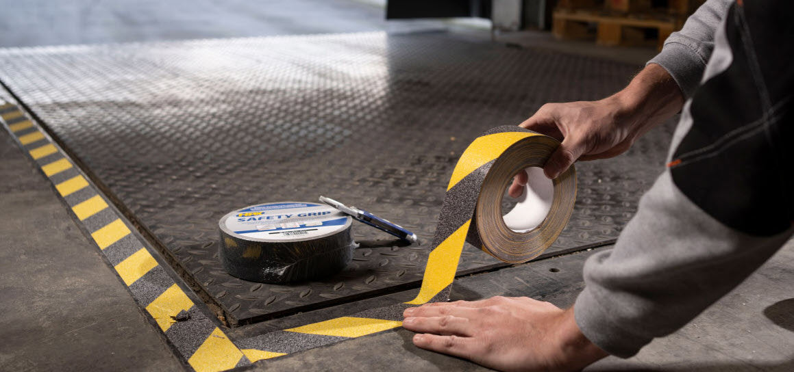 Hpx producten anti slip tape semi transparant 25mm x 5m