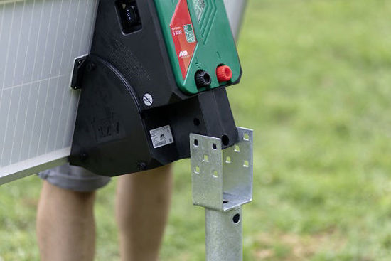 Ako ground anchor for 8 25watt solar panels