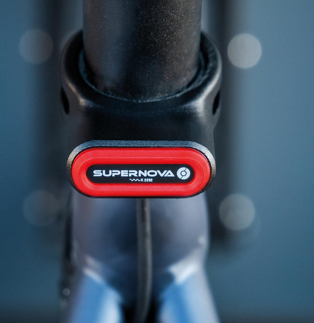 Supernova rear light TL3 mini rear light supern. tl3 mini 12v 27.2mm