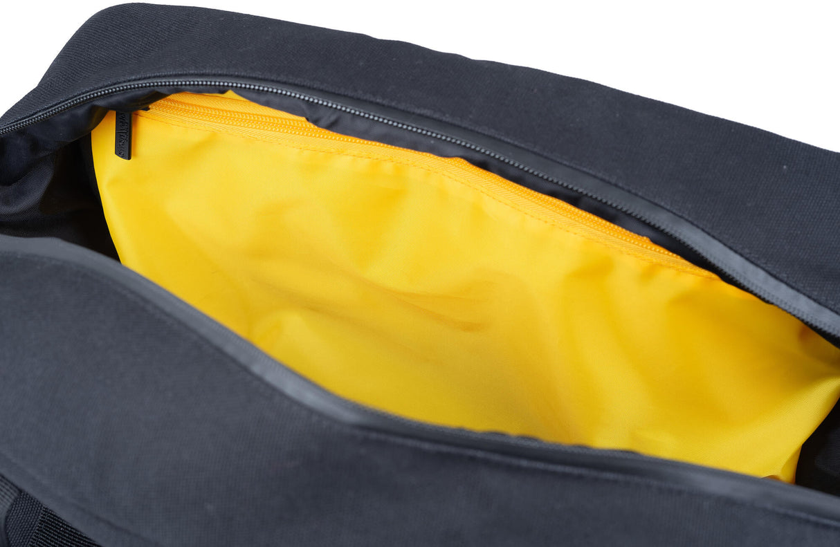 Atranvelo luggage carrier bag metro duffle rack bag at.velo metro tote black