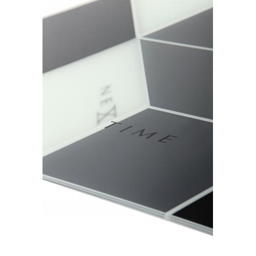 Nexttime ur 8171 kubik, 43,5x37 cm, væg, sort hvid grå