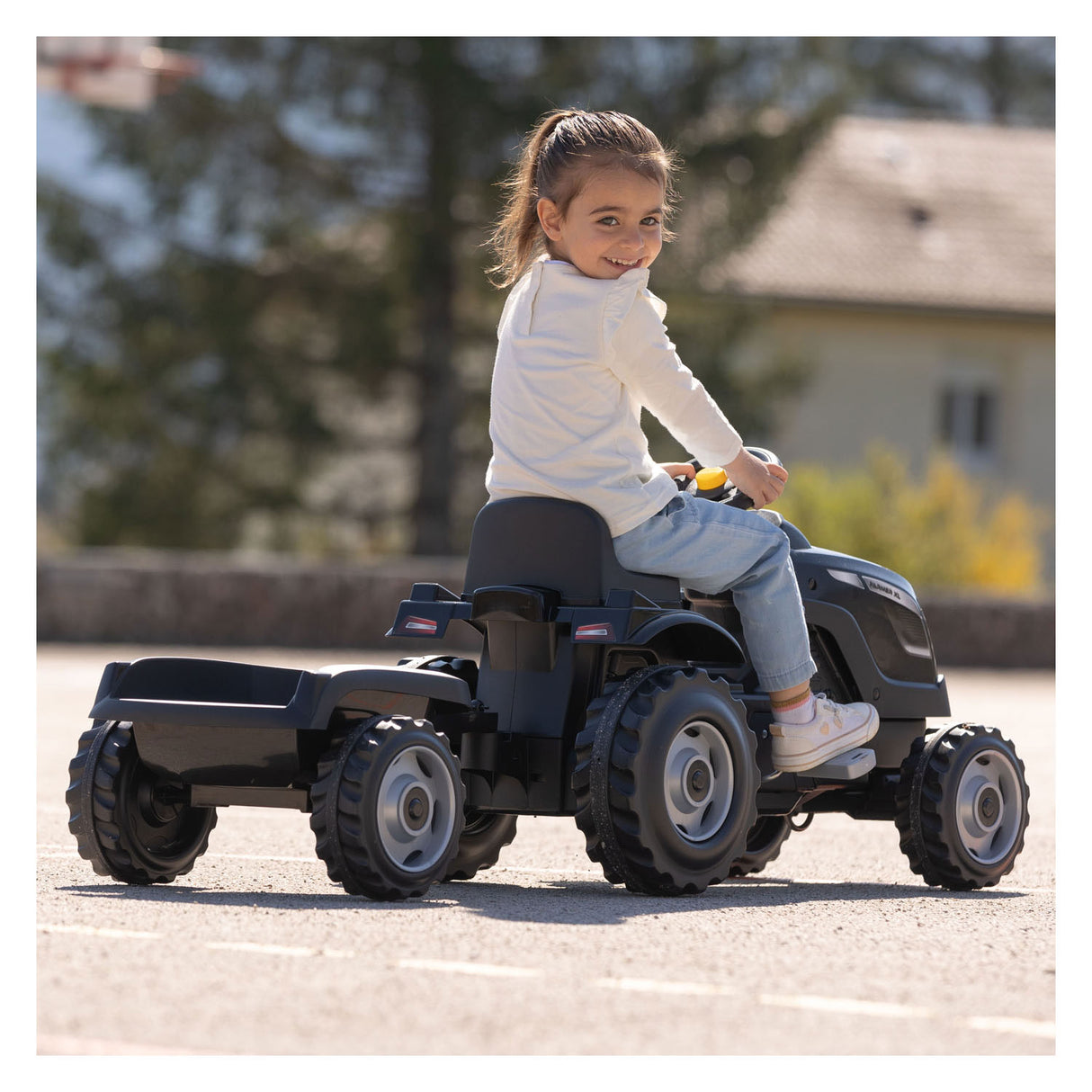 Smoby farmer xl pedal tractor with trailer black