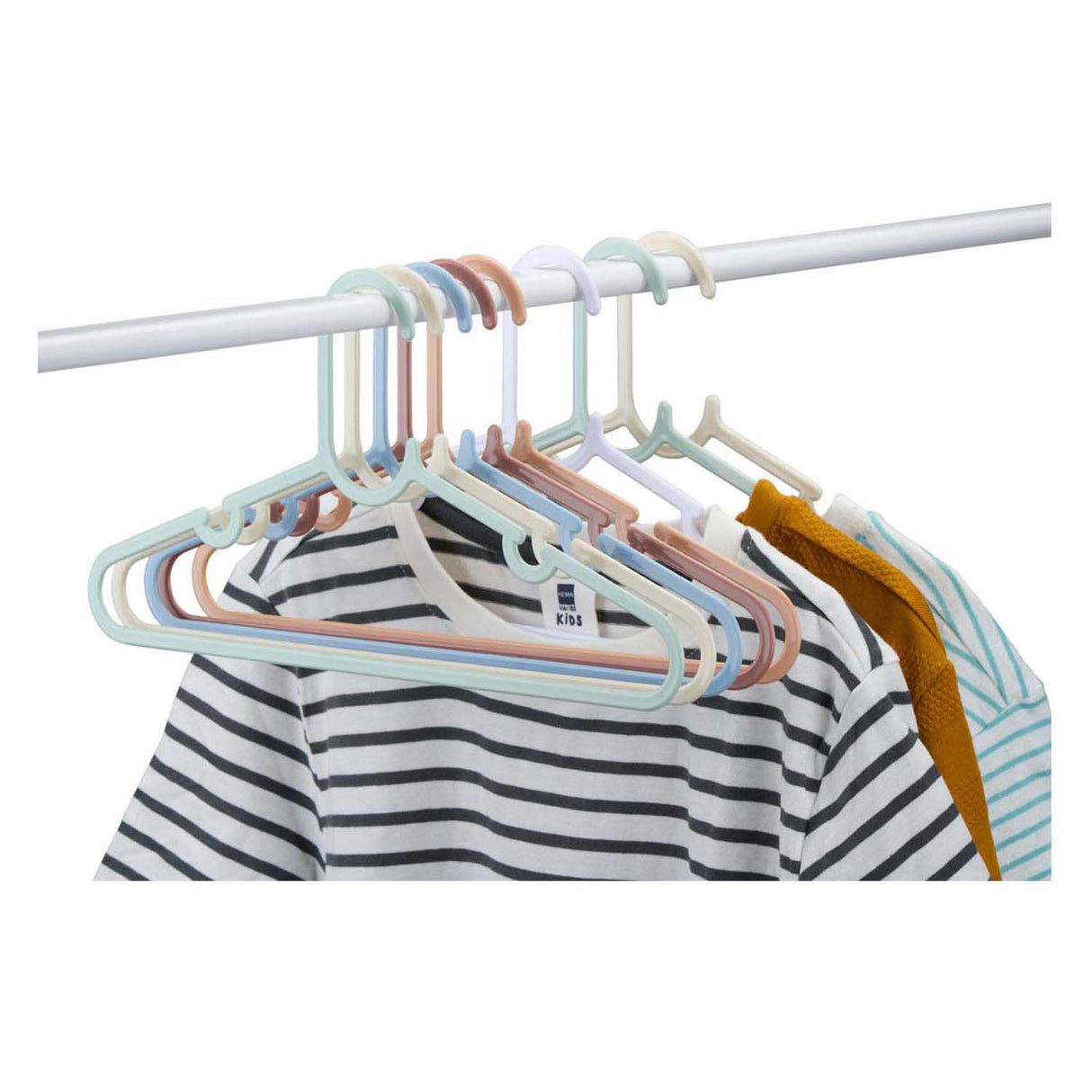 Set of 6 children's clothes hangers