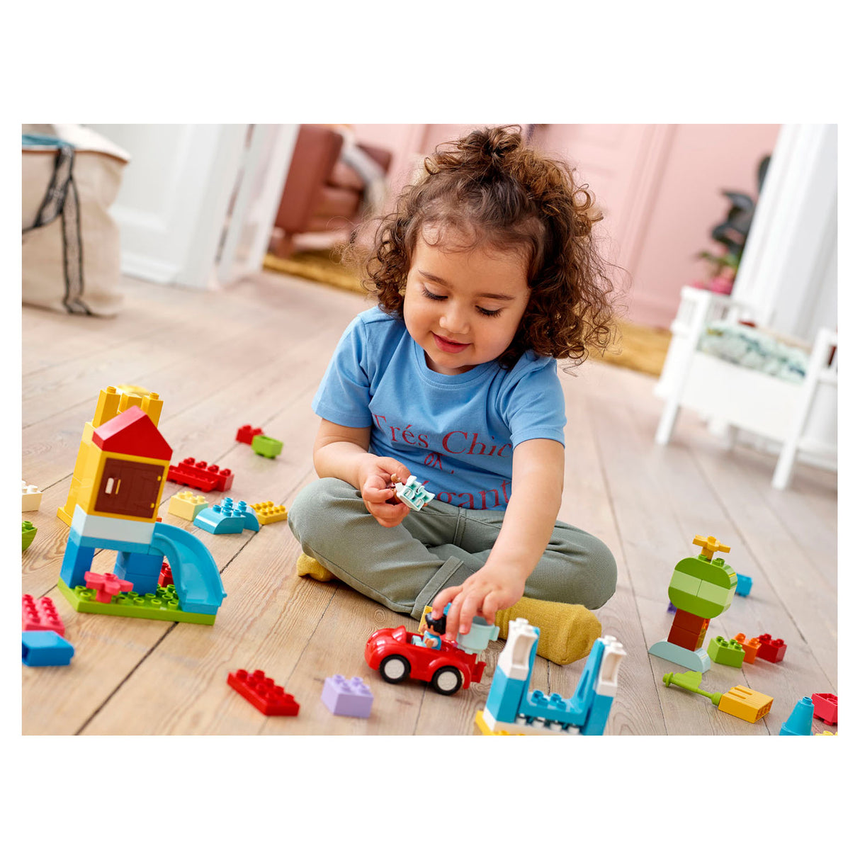 Lego Duplo 10914 Deluxe Storage Box with Building Blocks