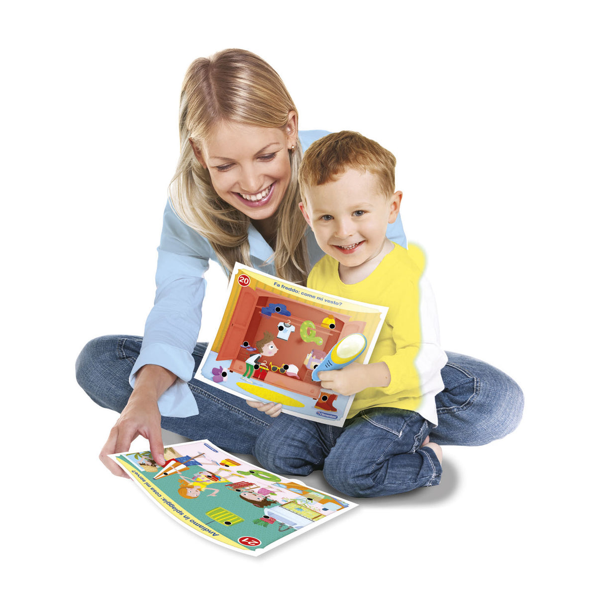 Clementoni ag foghlaim trí mo chéad chluiche a imirt le peann cainte