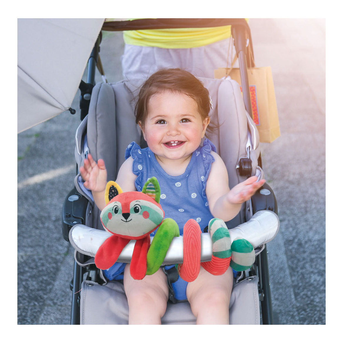 Racún bíseach pram fabraice leanbh Clementoni