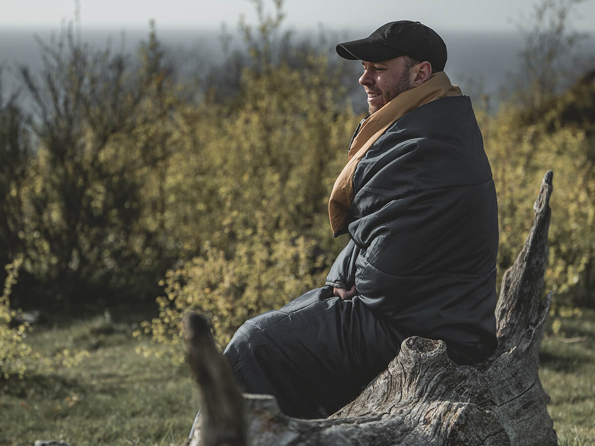 Lehká táborová deka sokolí modrá