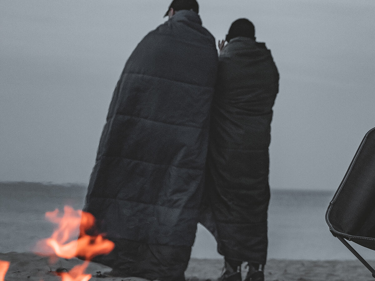 Lehká táborová deka sokolí modrá