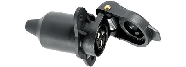 Hella 3-pin socket outlet