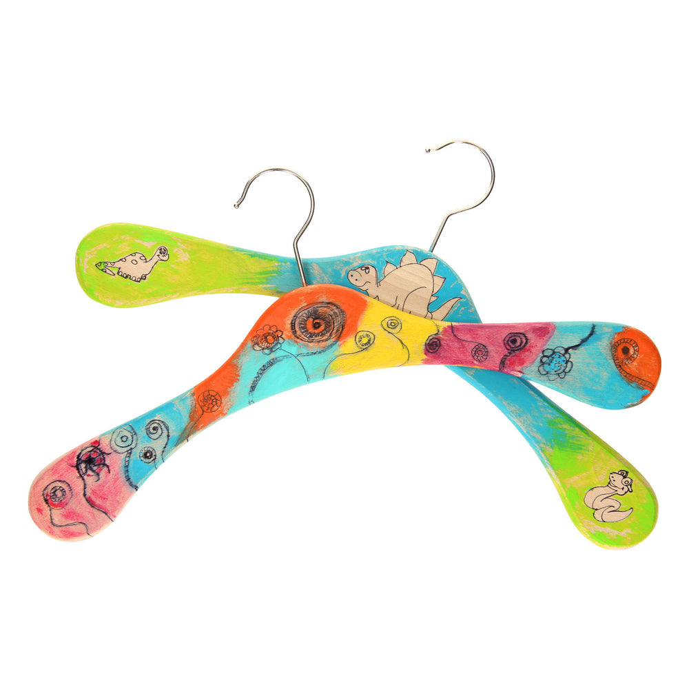 Decorate your own wooden clothes hanger
