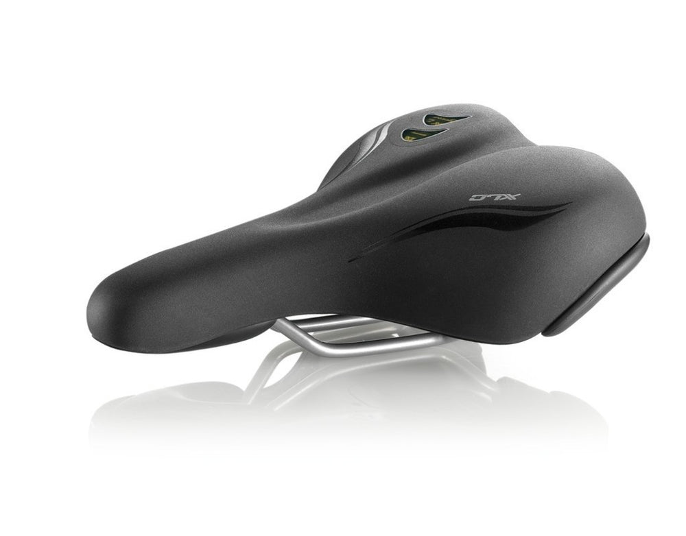 XLC saddle all season city tour SA-A24