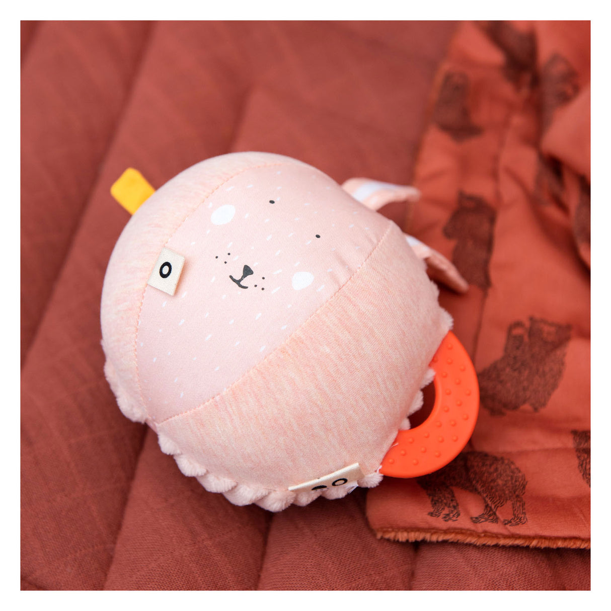 Trixie Activity Ball Mme Rabbit