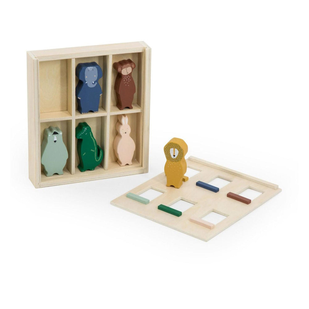 Trixie Wooden Animal Apartment with Animals