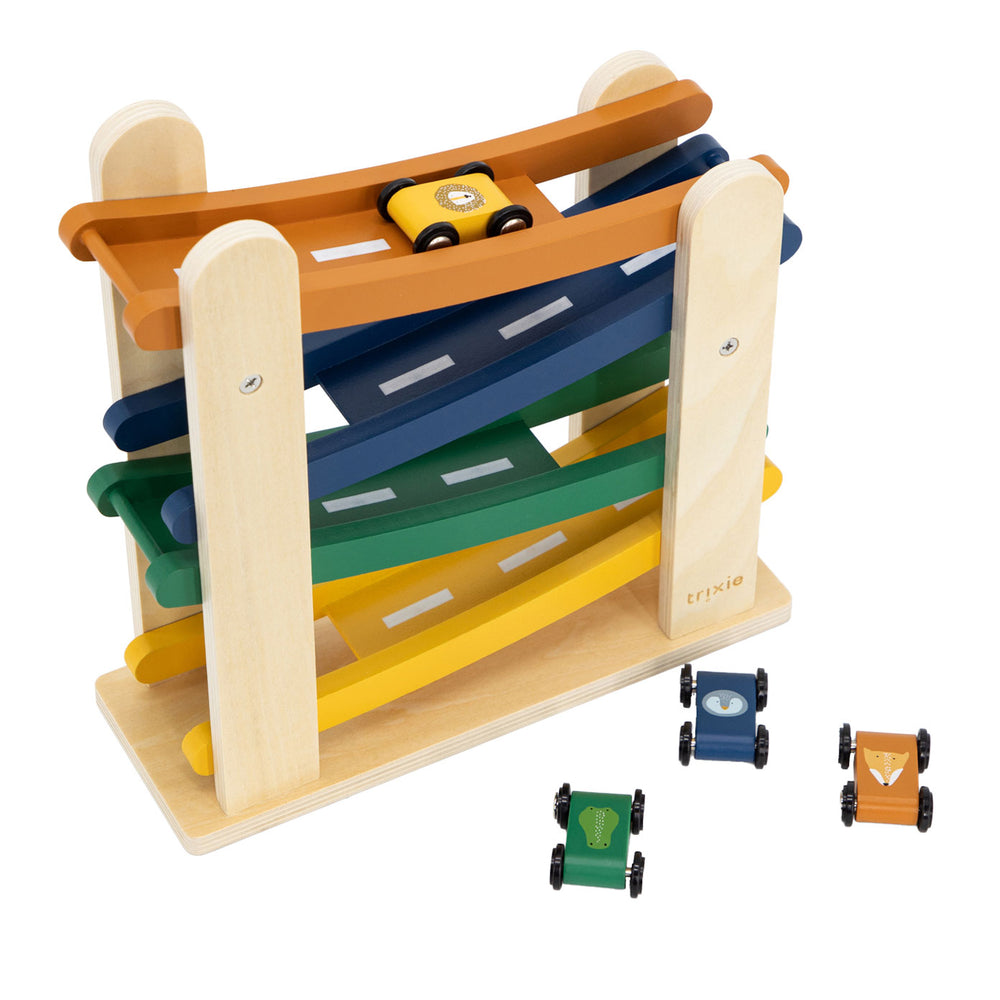 Trixie Wooden Race Track with 4 Cars