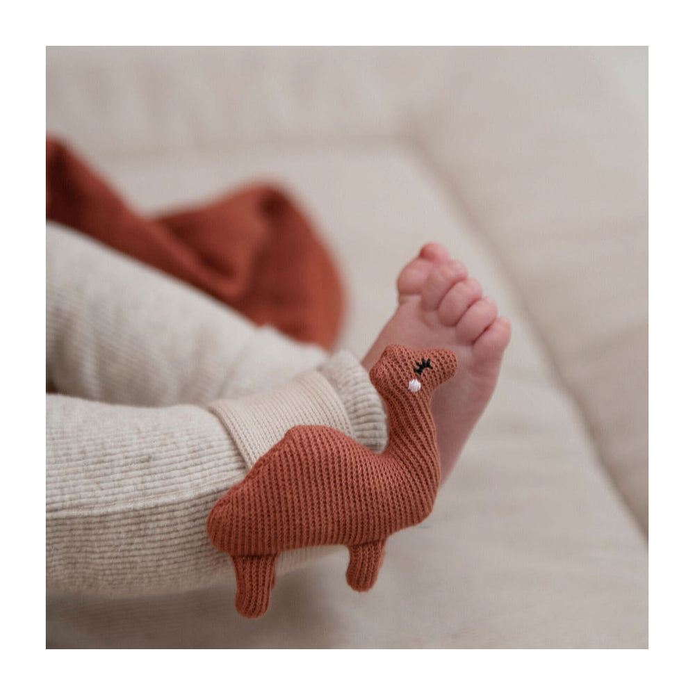 Trixie bracelet rattle - camel