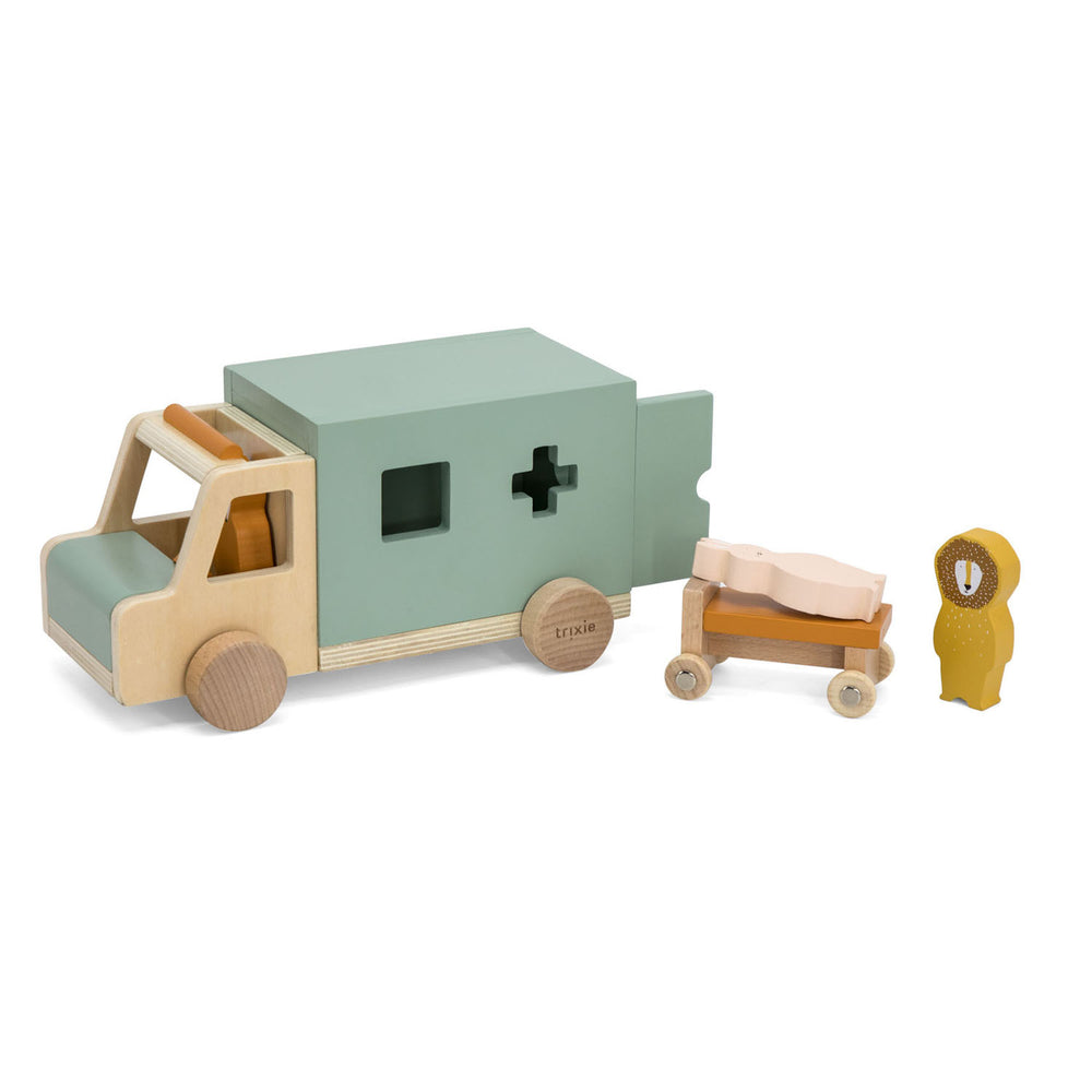 Trixie wooden animal ambulance
