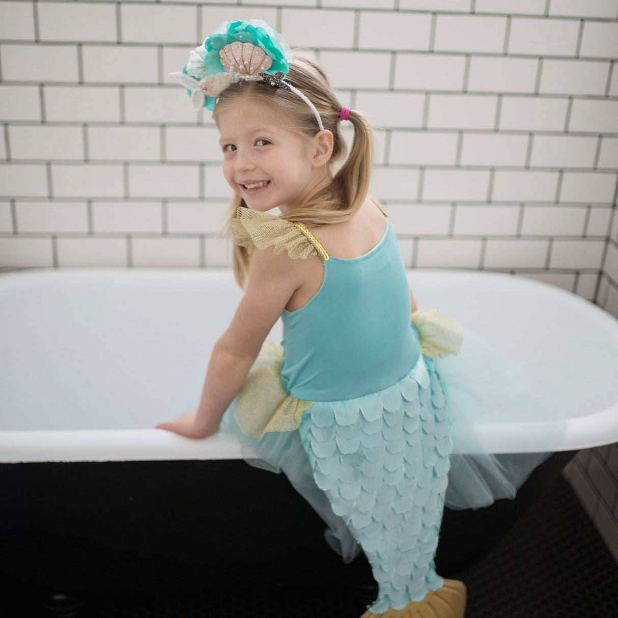 Great pretenders mermaid costume dress with tail, 5-6 years