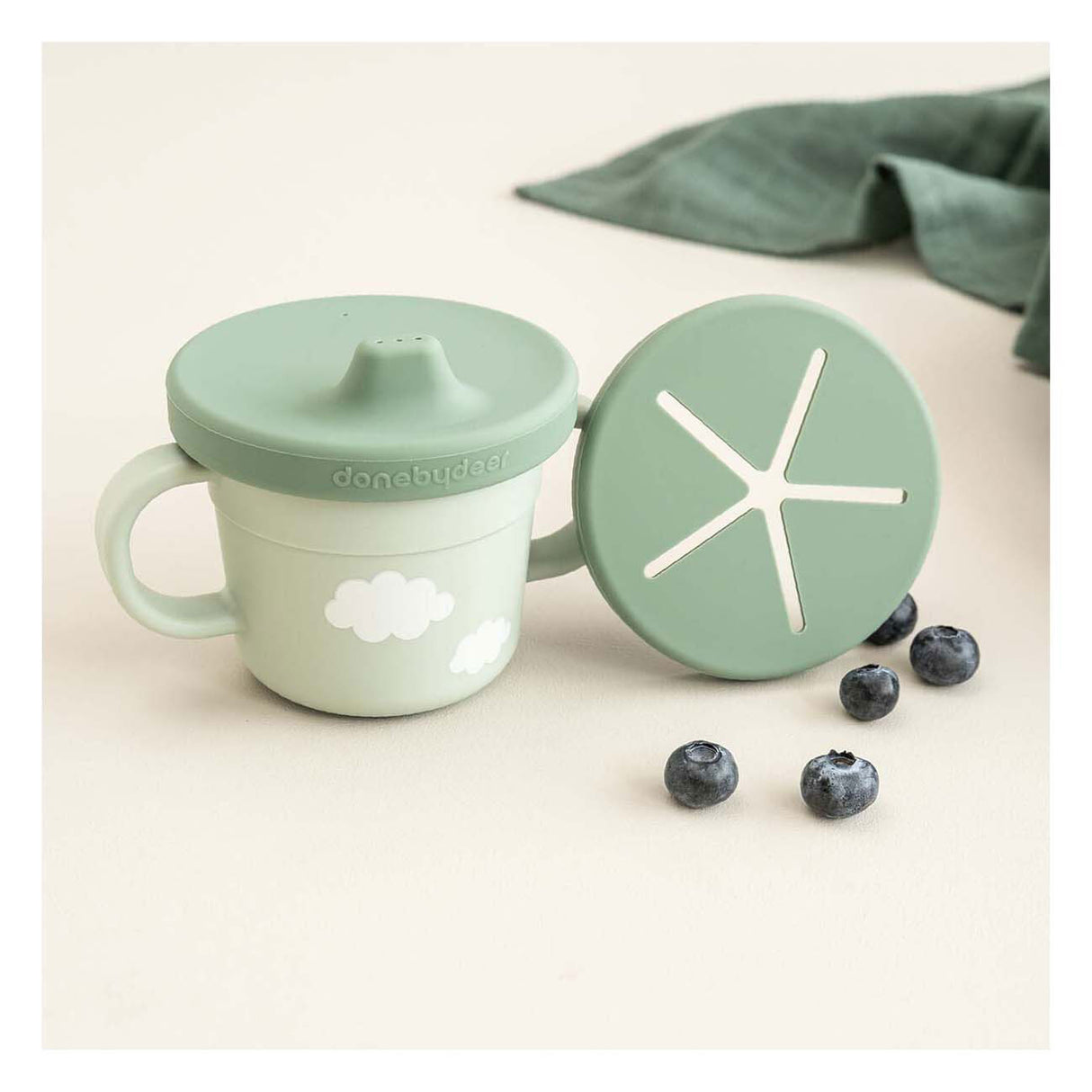 Done by deer snack spout cup croco green, 215ml