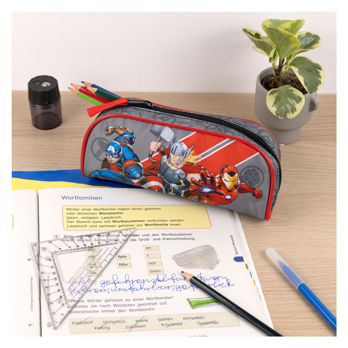 Undercover etui avengers | 3 stuks