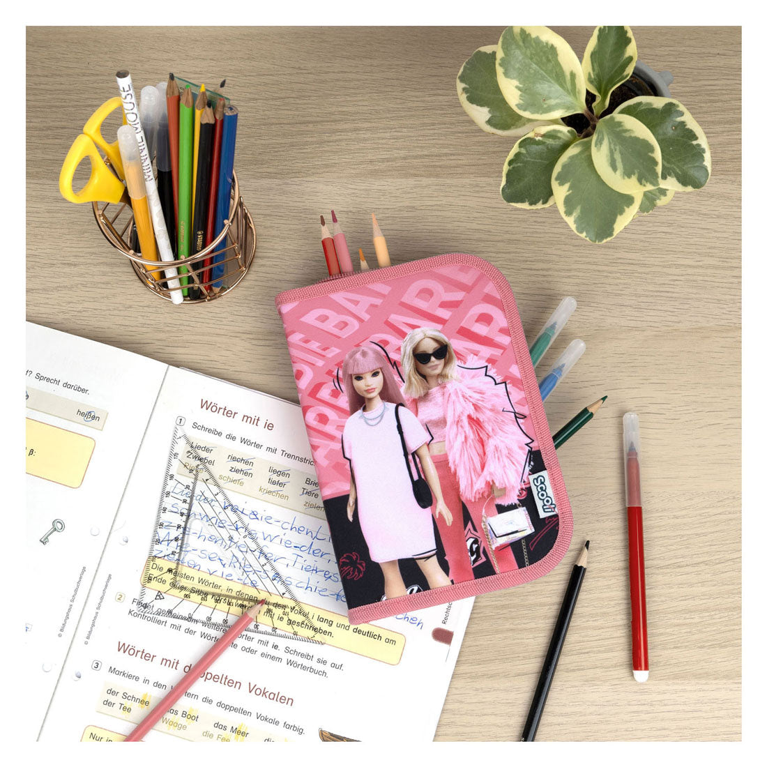 Undercover filled pencil case barbie