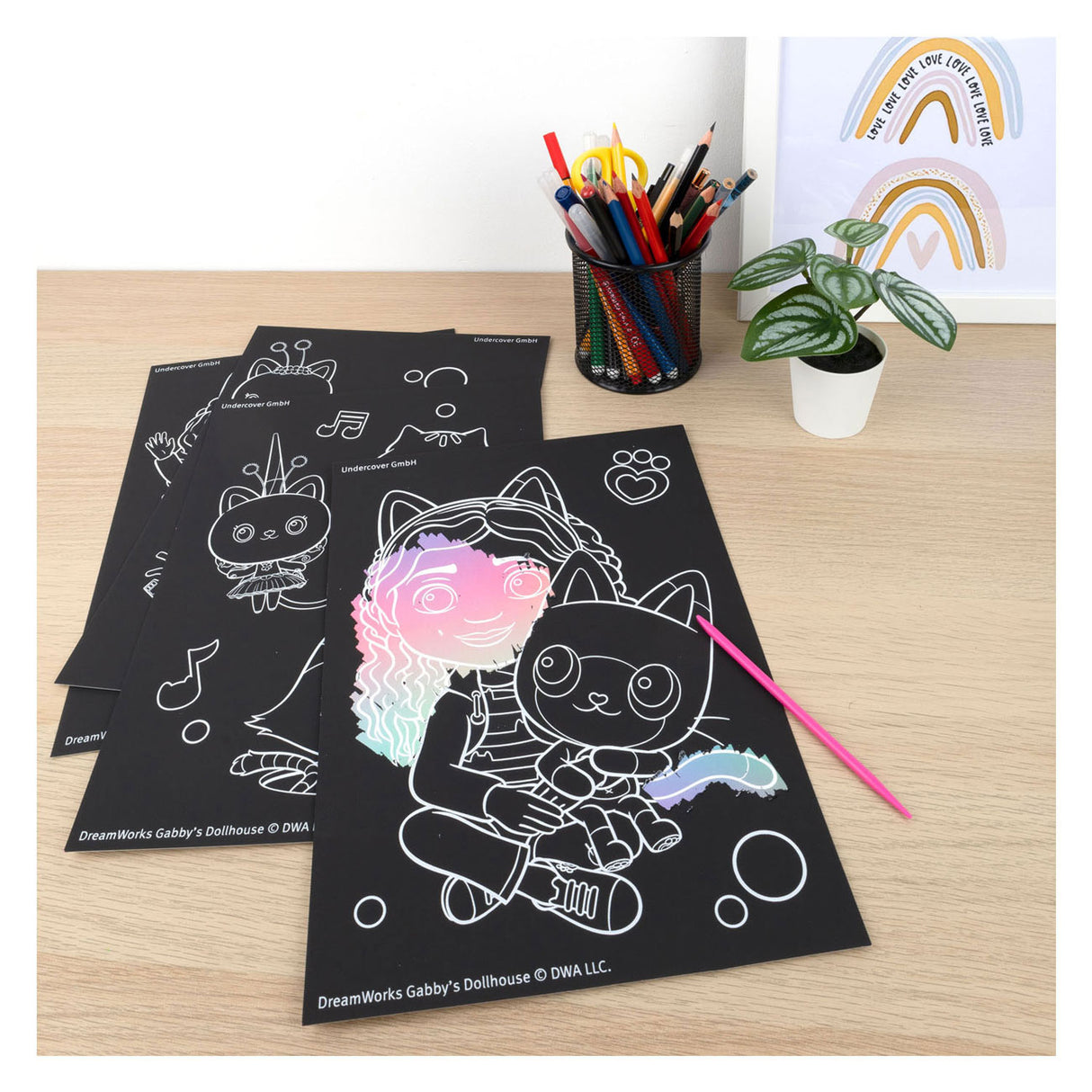 Undercover scratch art set Gabby's dollhouse