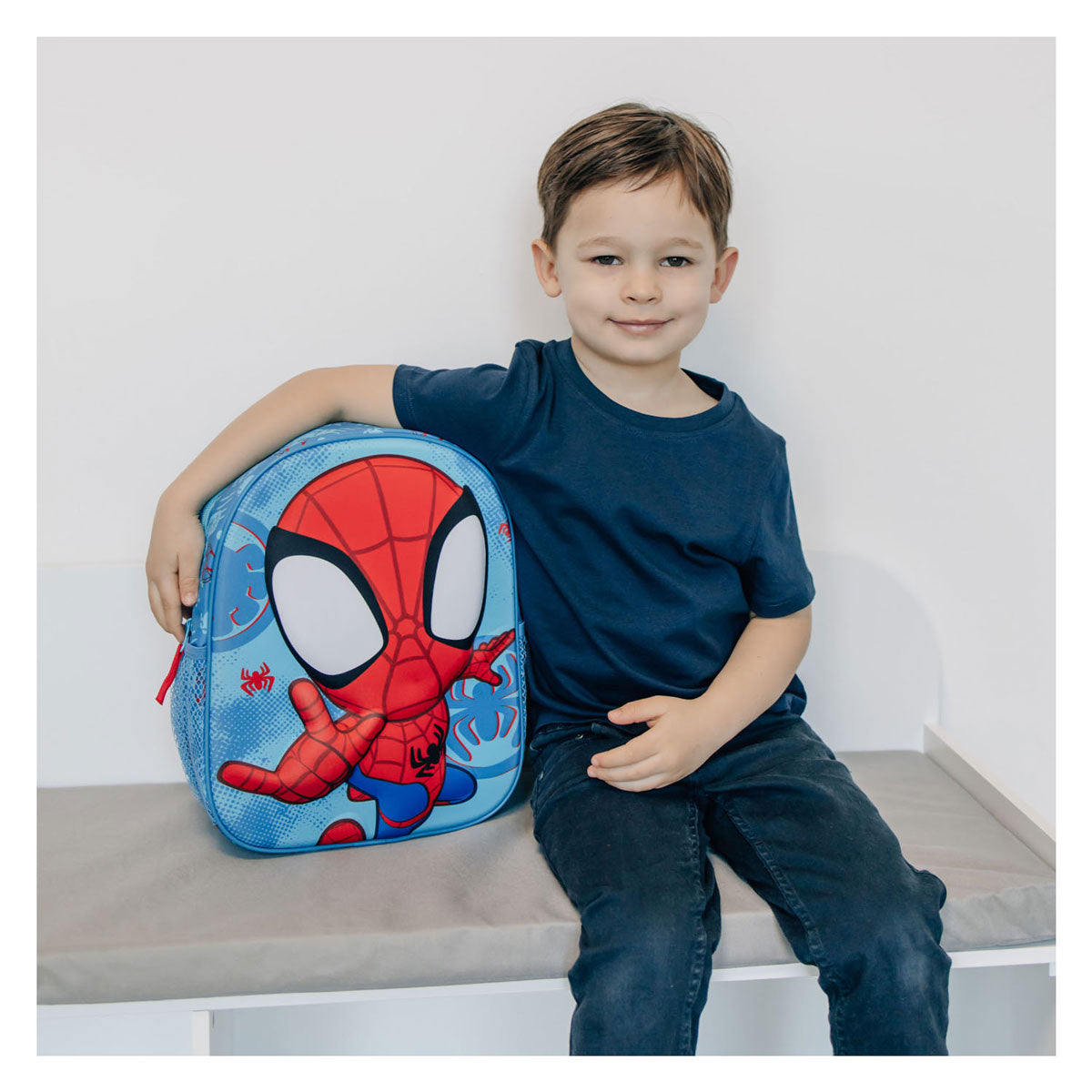 Undercover 3d backpack spidey