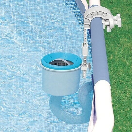 Skimmer de piscina