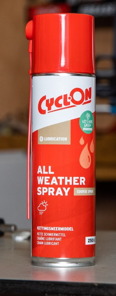 Cyclon Spray à chaîne tout-vêtu 100 ml