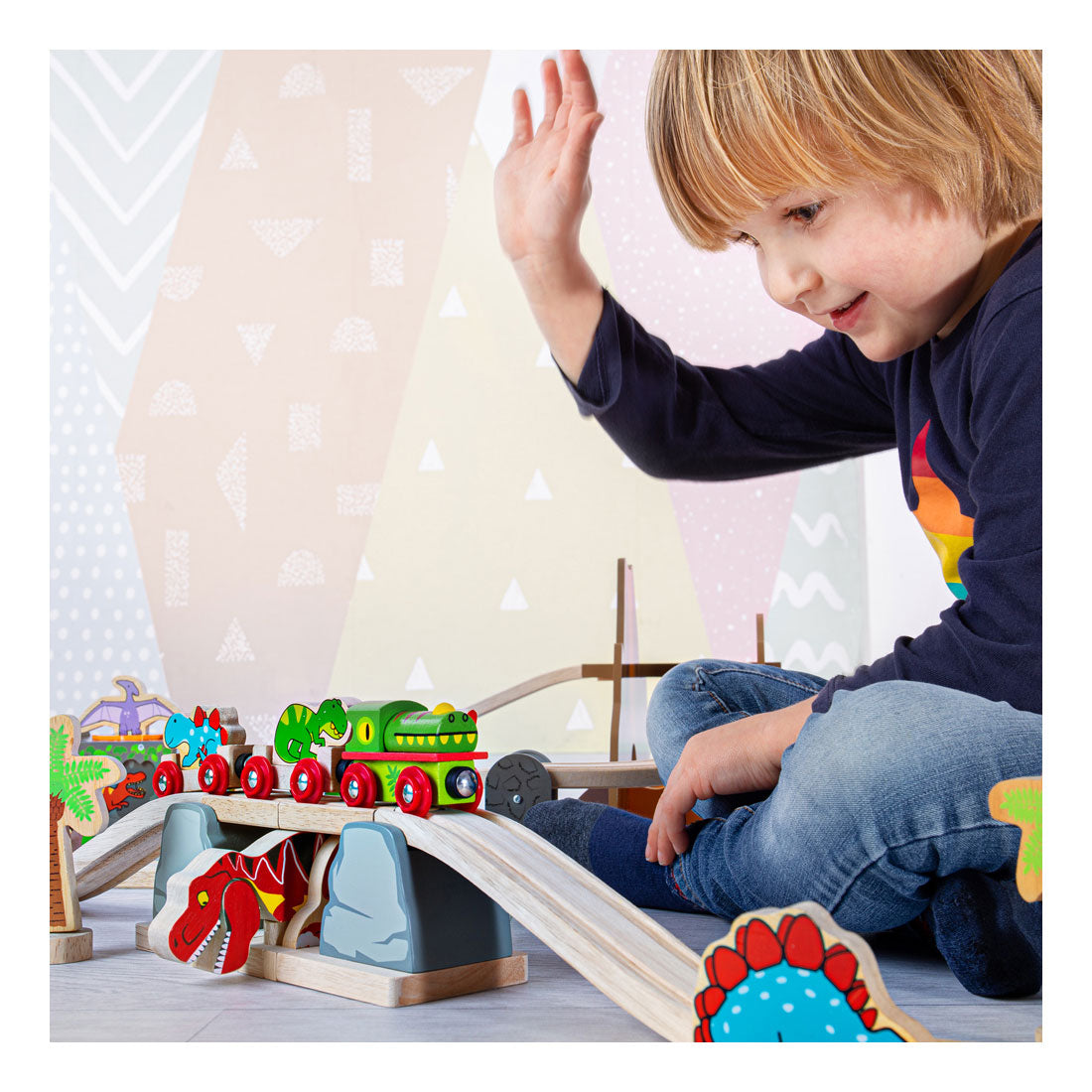 Bigjigs Wooden Rail Bursting Bridge T-Rex Dino, 7-piece.