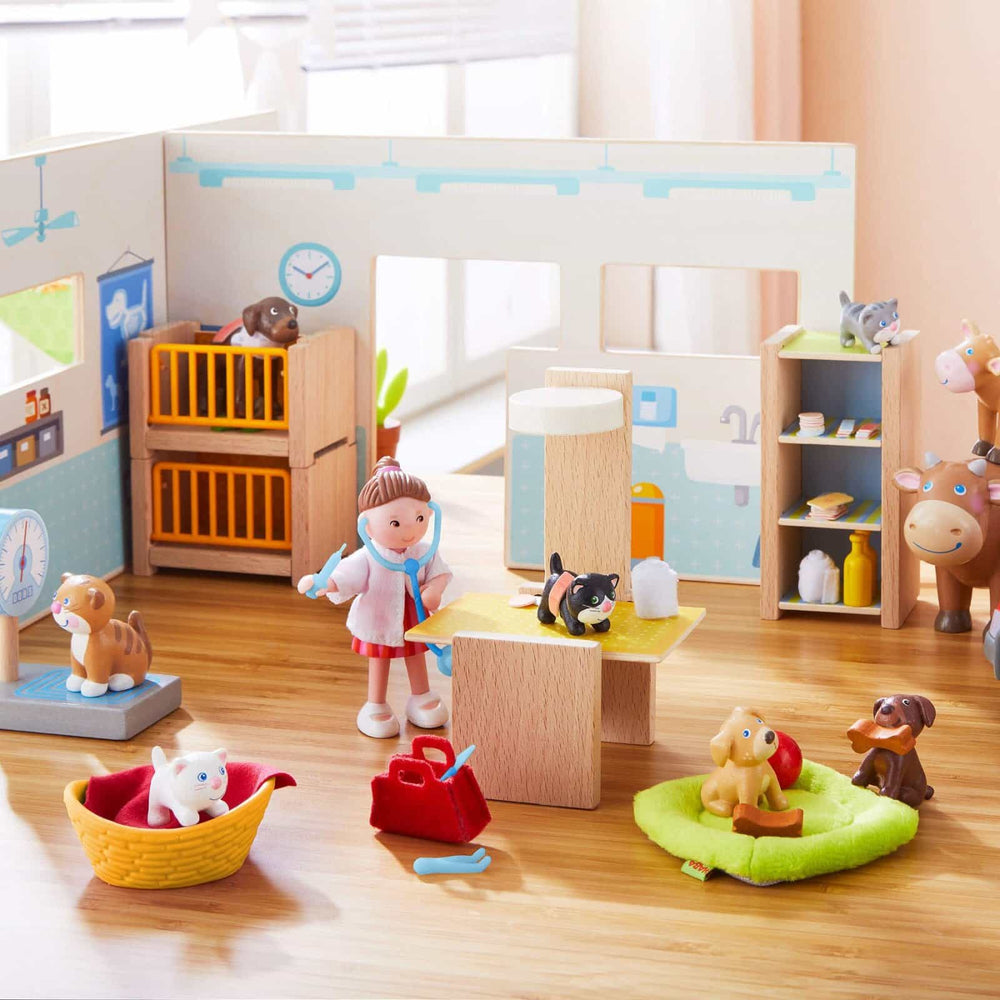 Haba little friends the animal clinic with figurines