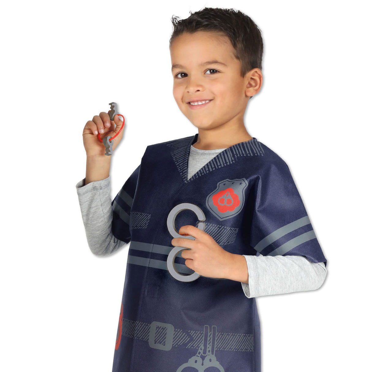 Ses Petit Pretenders Kleed ënner der Police