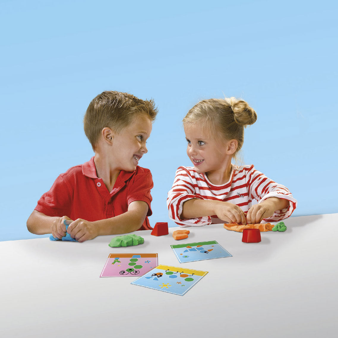 Ses az első - agyag kiállóval