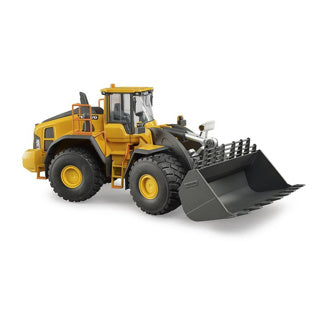 Bruder Phel Volvo L260H