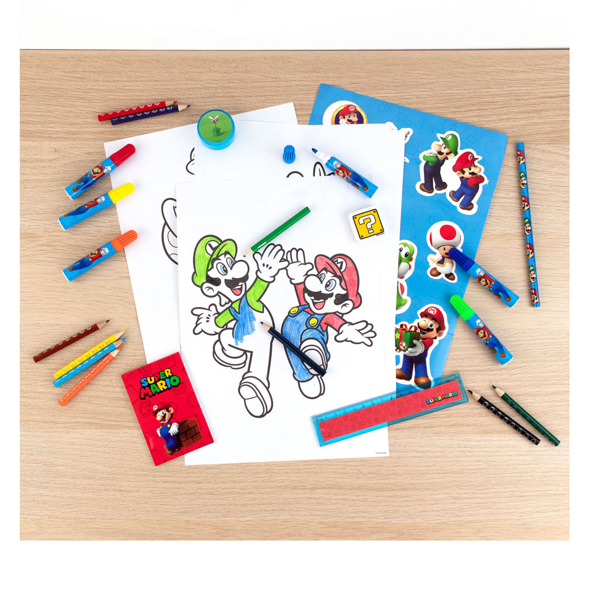 Set di cancelleria Super Mario con licenza per bambini, torre, 35 pezzi.