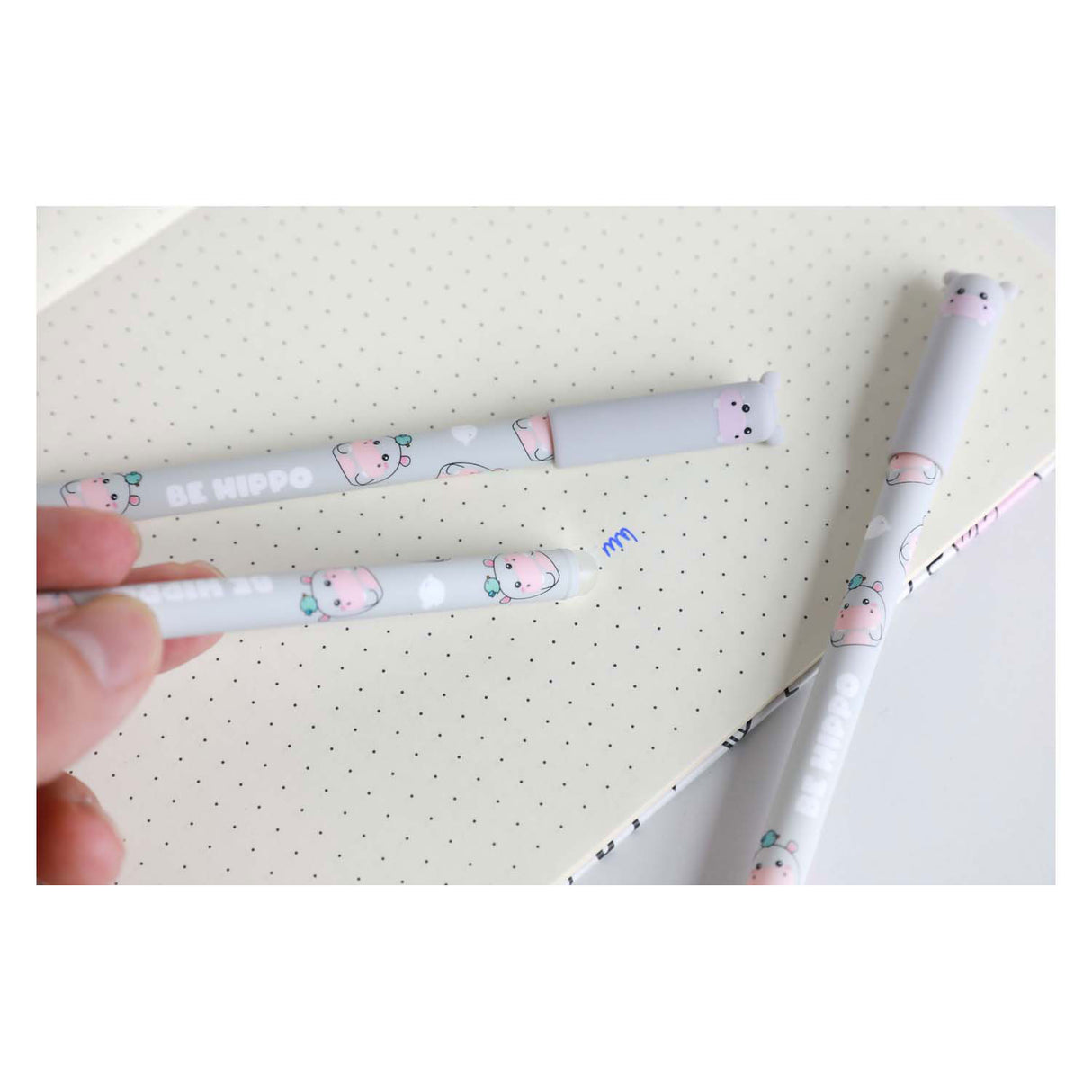 Smazatelné kuličkové pero Itotal s hroší čepicí