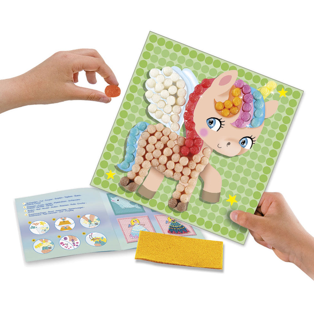 Playmais mosaic карти украсяват еднорог