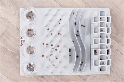 Trixie cat activity fun board