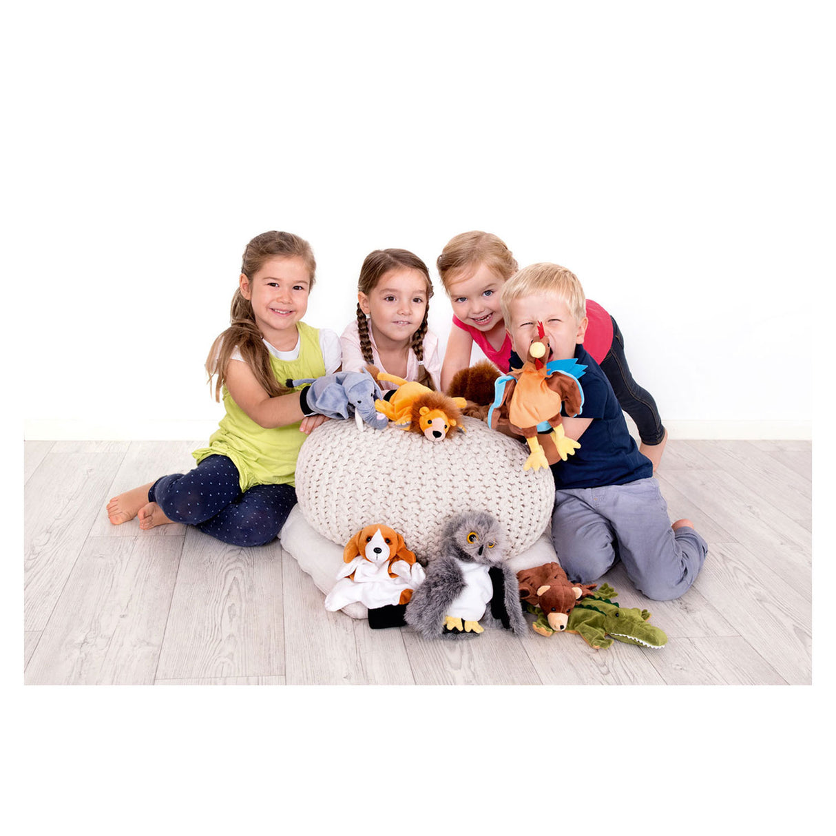 Beleduc hand puppet child pig deluxe