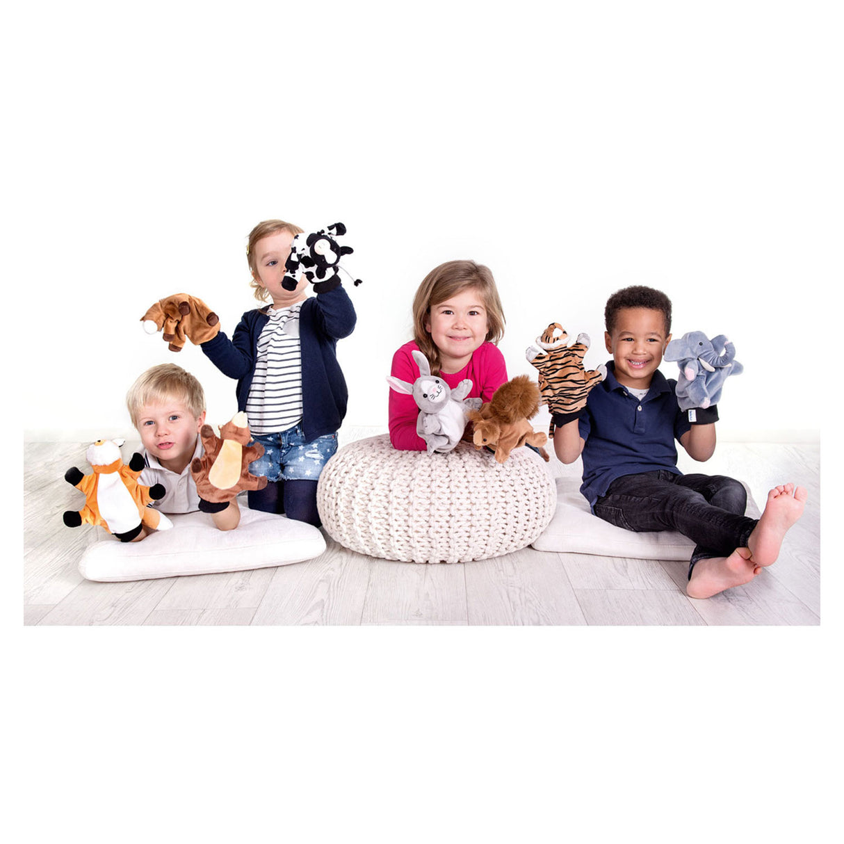 Beleduc hand puppet child pig deluxe