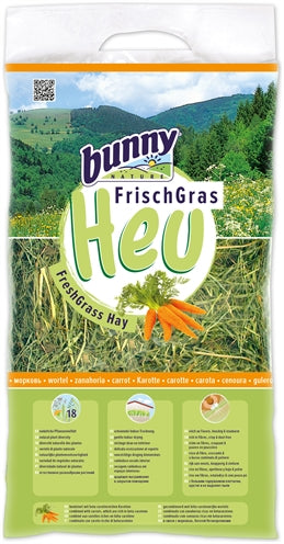 Bunny Nature frisches Grasheu mit Karotte
