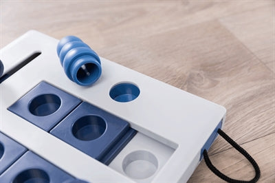 Trixie Dog activity mini mover dog game