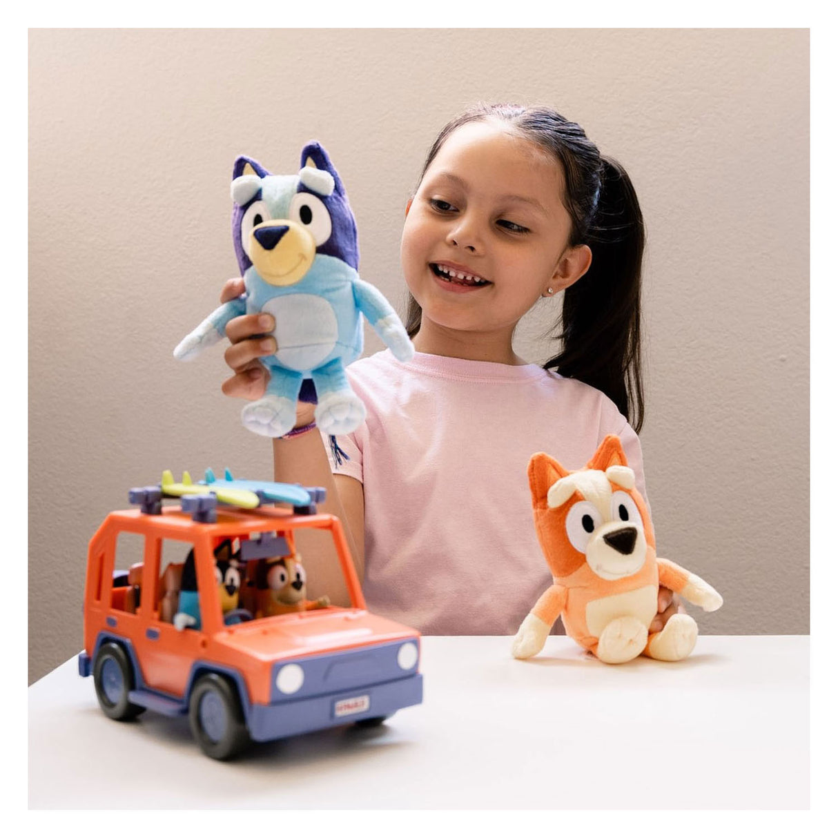 Spectron Bluey Toy Car with Accessories