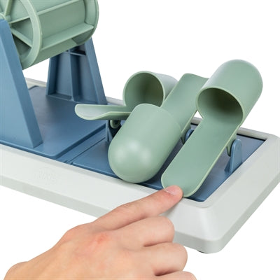 Trixie Dog Activity Intelligence Game Poker Box Vario 2