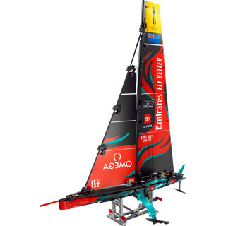 LEGO Technic 42174 Emirates Team Nya Zeeland AC75 Yacht