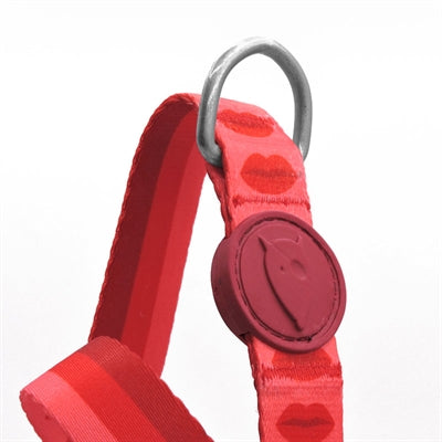 Morso Norwegian dog harness recycled lipstick pink