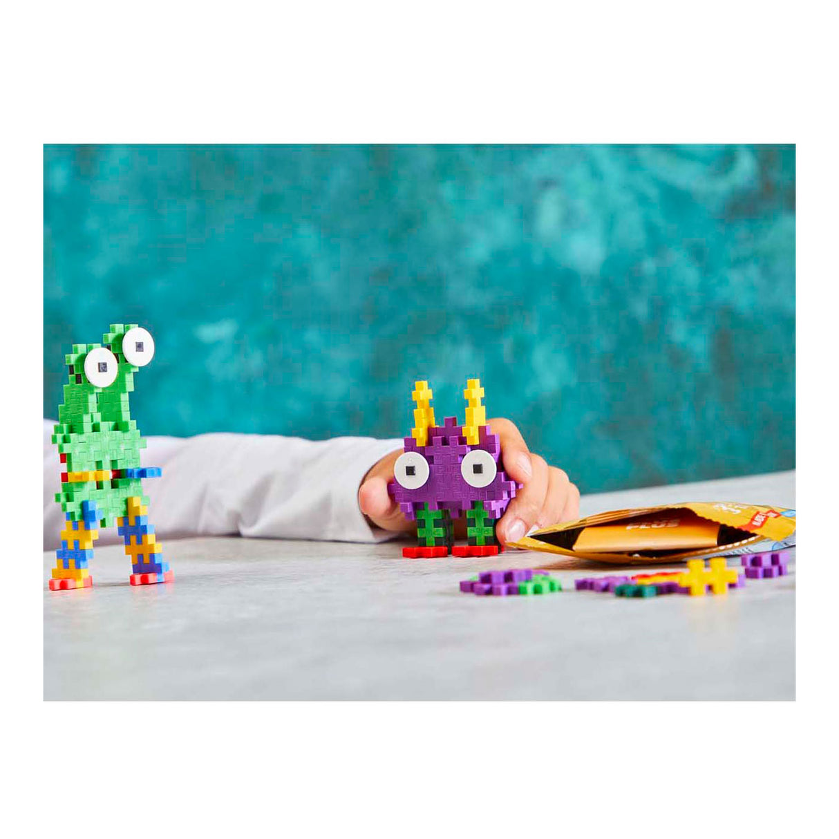 Pluss-pluss critters-skjerm: 48 stykker. (7292)