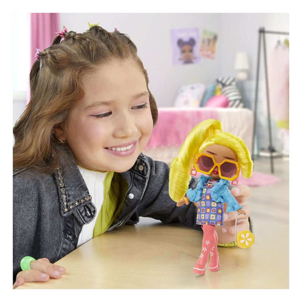 MDR. L.O.L surprise Tweens Fashion Pop - Hana Groove
