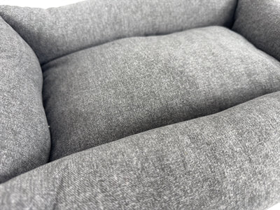 Pelíšek pro psa Baazis světle šedý