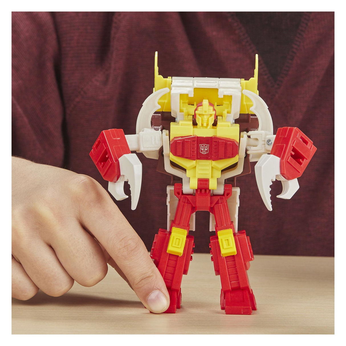 Hasbro Transformers Cyberverse Repugnus